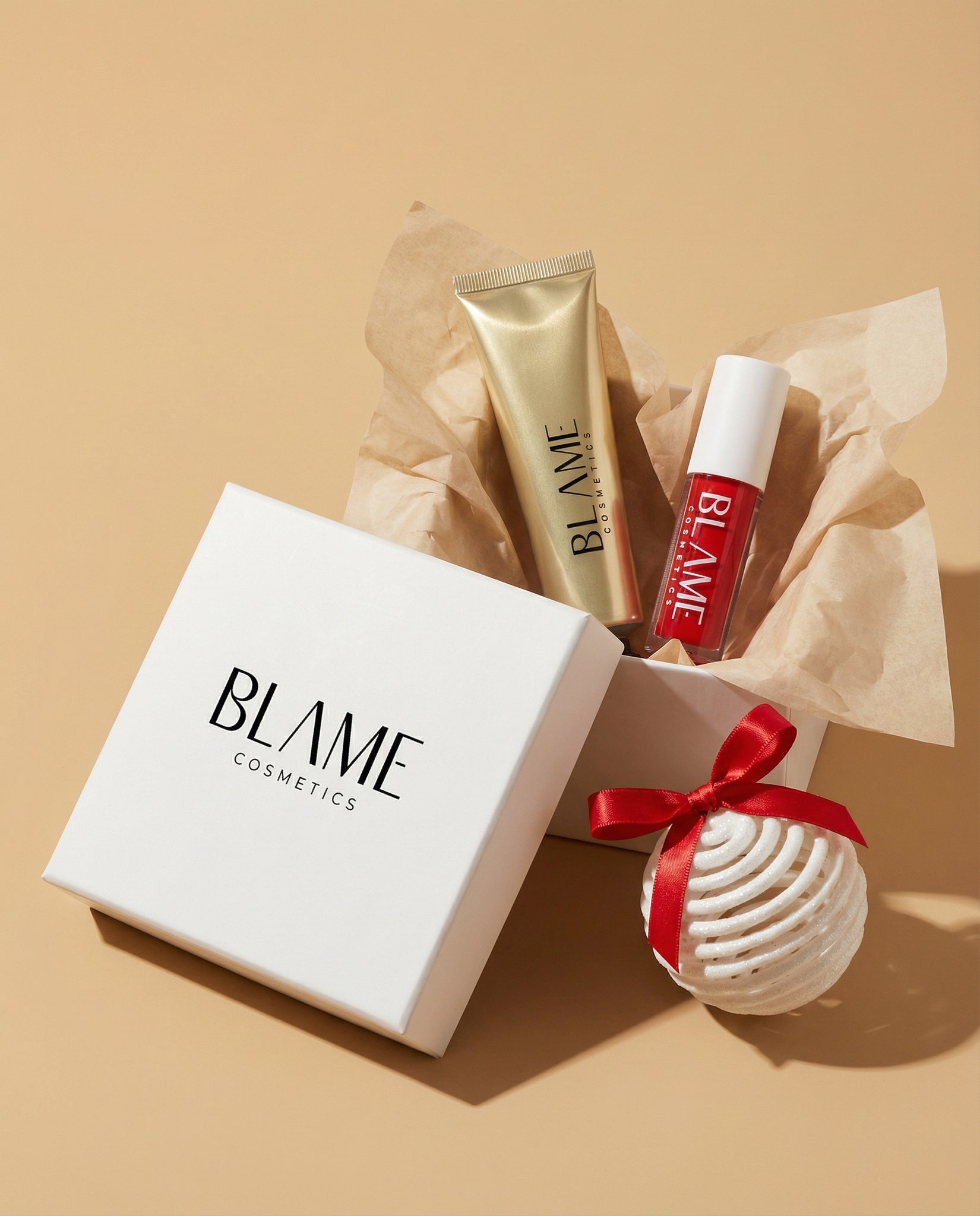 KIT HIDRATANTE PARA AS MÃOS SILKY TOUCH + LIP TINT LABIAL